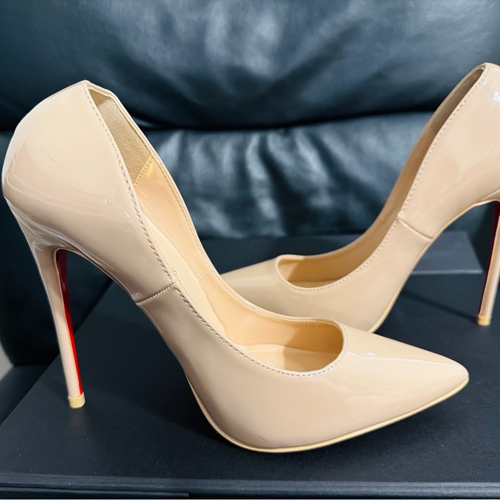 Christian Louboutin So Kate 120 Nude Patent Heels – Brand New, No Box - Picture 1 of 5